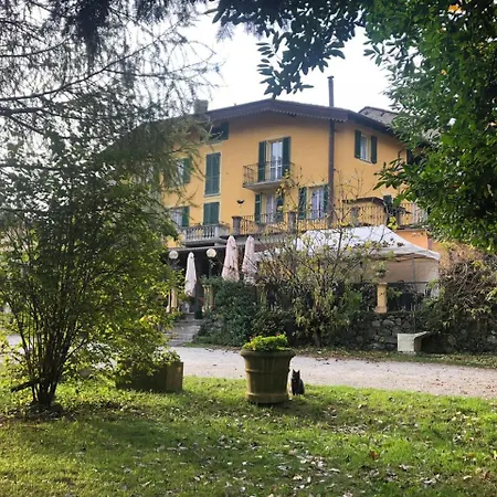 Bed & Breakfast Ristorante Coppa 3*